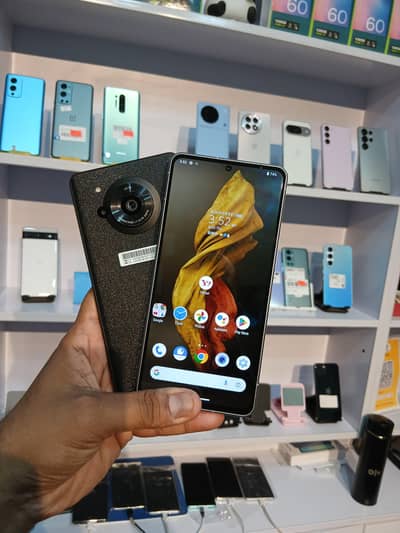 Sharp Aquos R7 12Gb 256Gb ( Official PTA) Snapdragon 8 Gen 1  5000 Mah