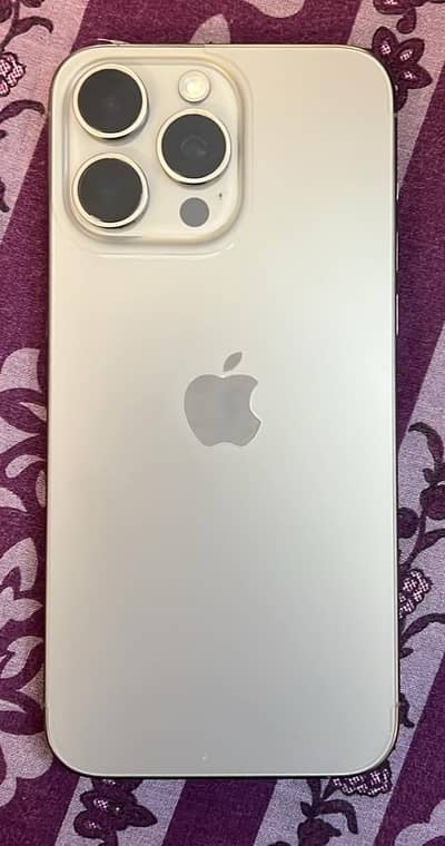 Apple iPhone 15 Pro Max