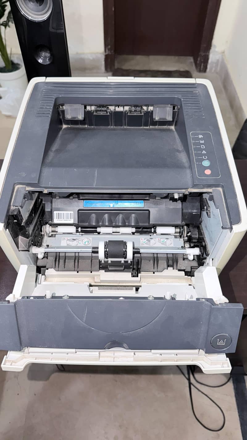 printer hp laser jet  p2015m printer 3