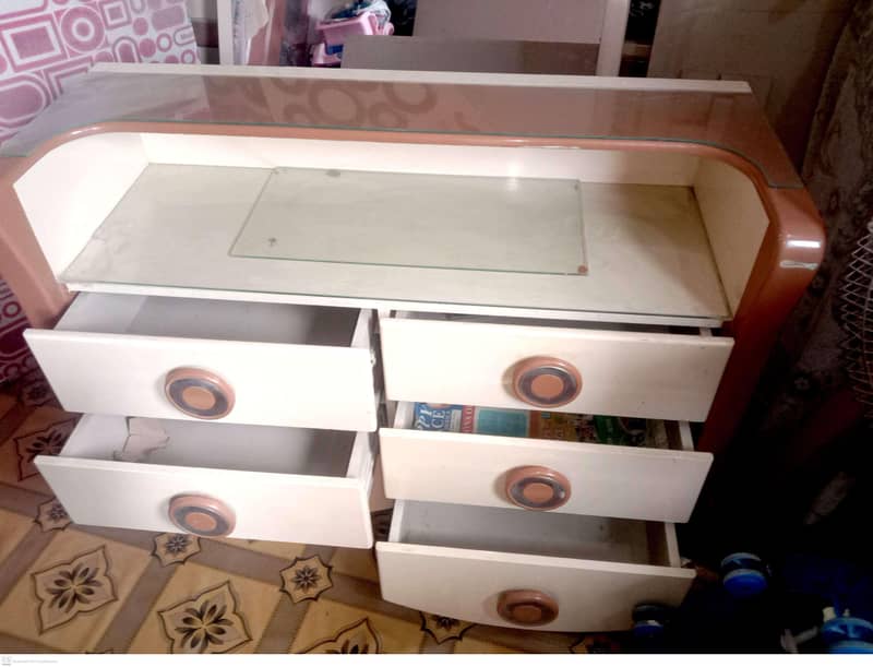 Dressing Table 1