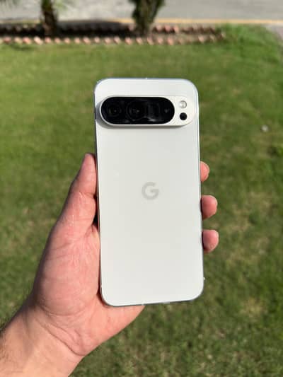 Google Pixel 9 Pro XL Official PTA| 256 GB| 89% Battery |White|Charger