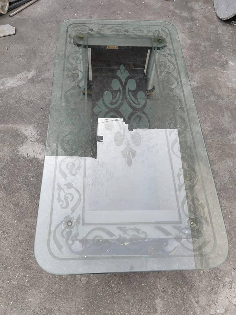 Glass table 1
