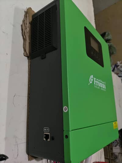 frounus pv14000 new inverter h just 1 month used