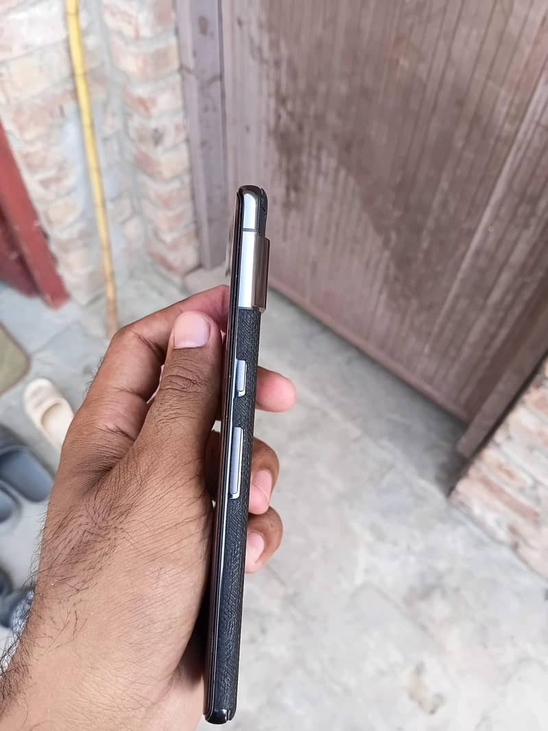 Google Pixel 7 Pro 2