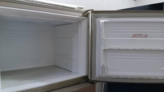 pel refrigerator in working condition