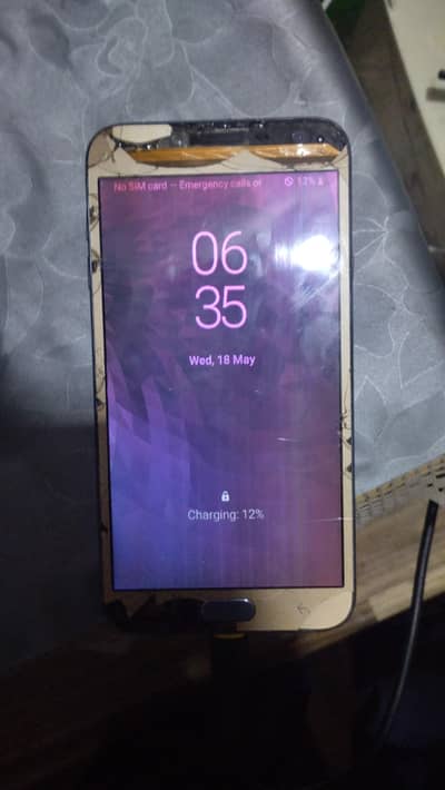 Samsung Mobile J4