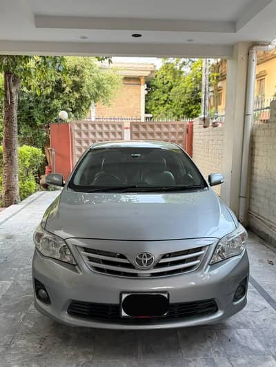 Toyota Corolla Altis 2013