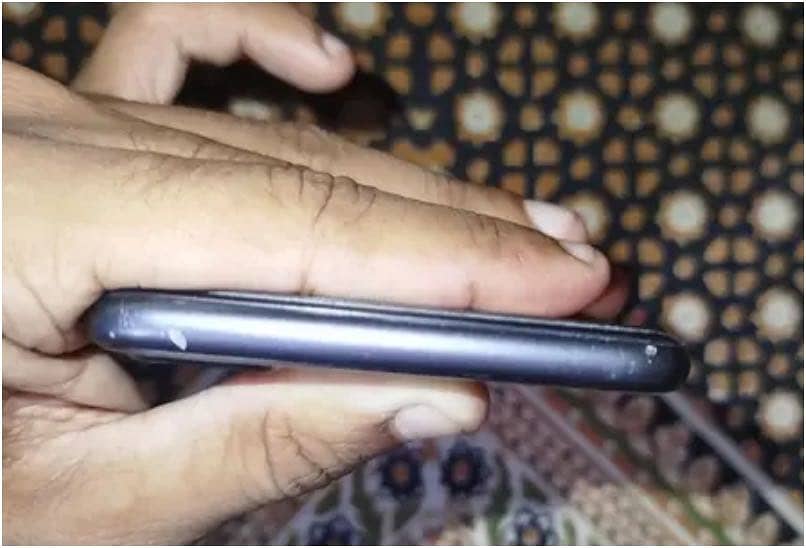 Apple iPhone 8 Plus 6