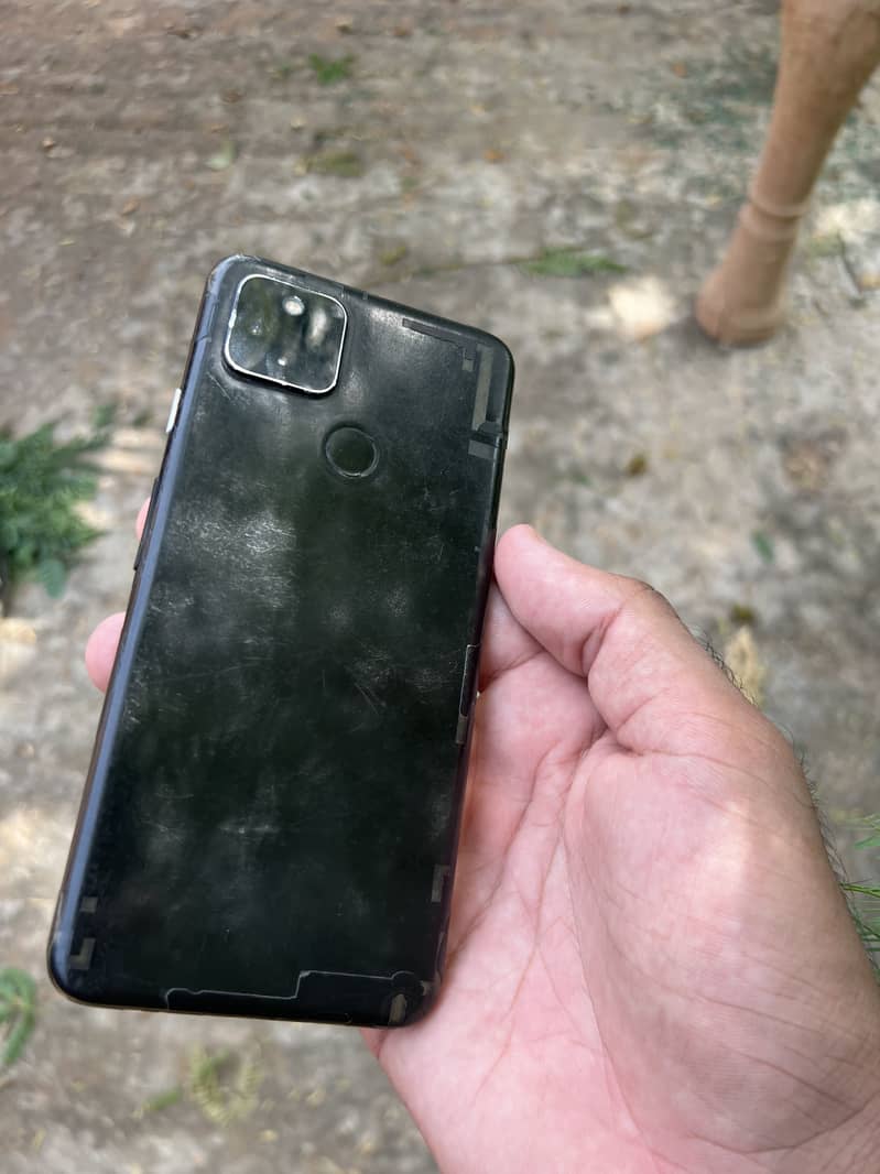 Google Pixel 4a 5