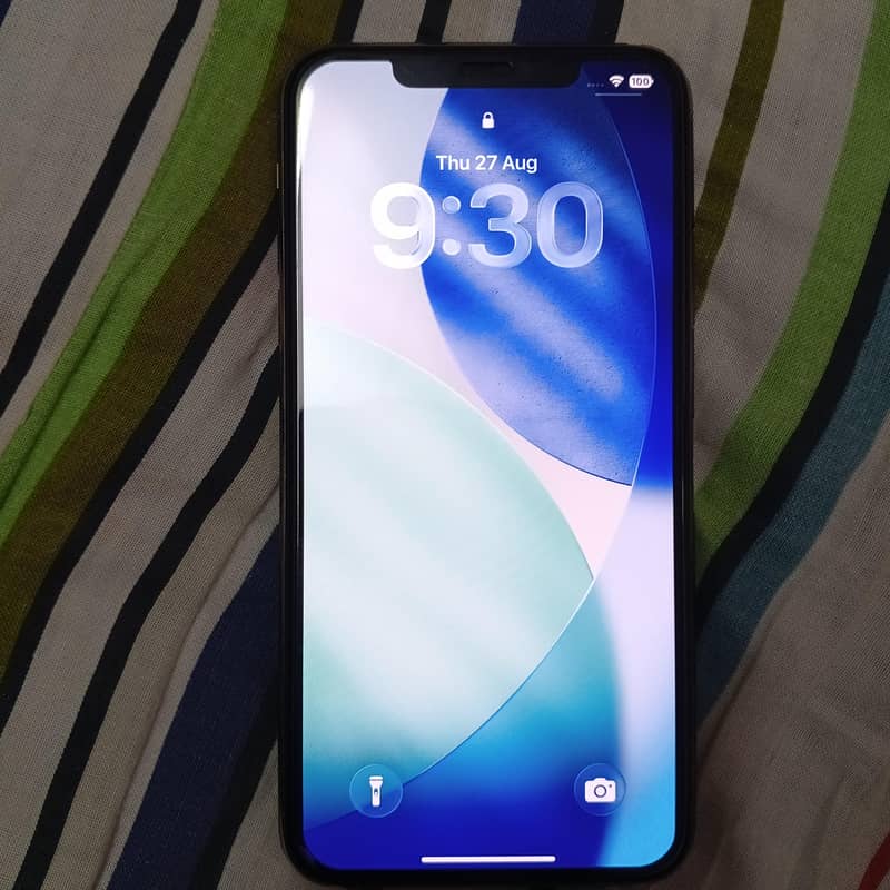Apple iPhone 11 Pro Max 1