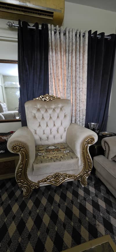 selling 5 seater sofa set
