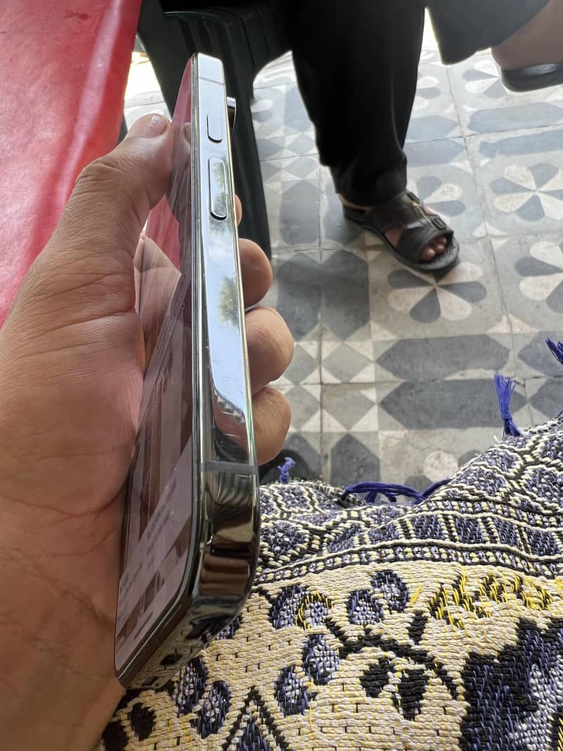 Google Pixel 10 Pro 3