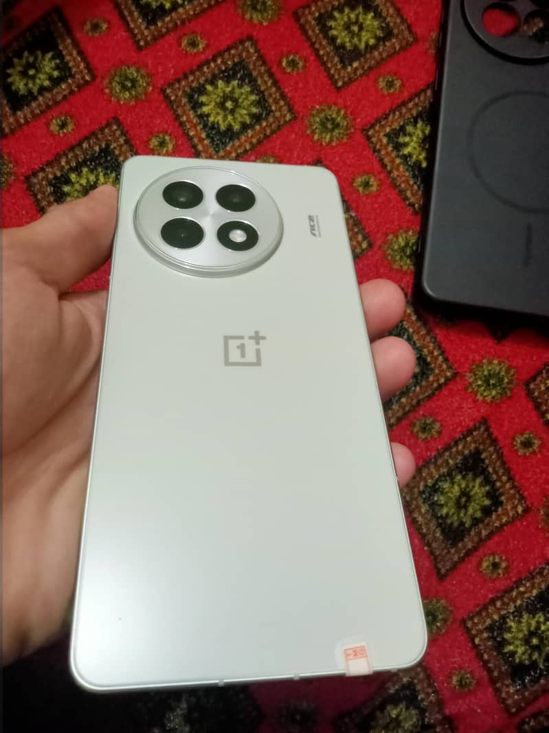 One Plus 13R 3
