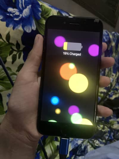 Apple iPhone 7