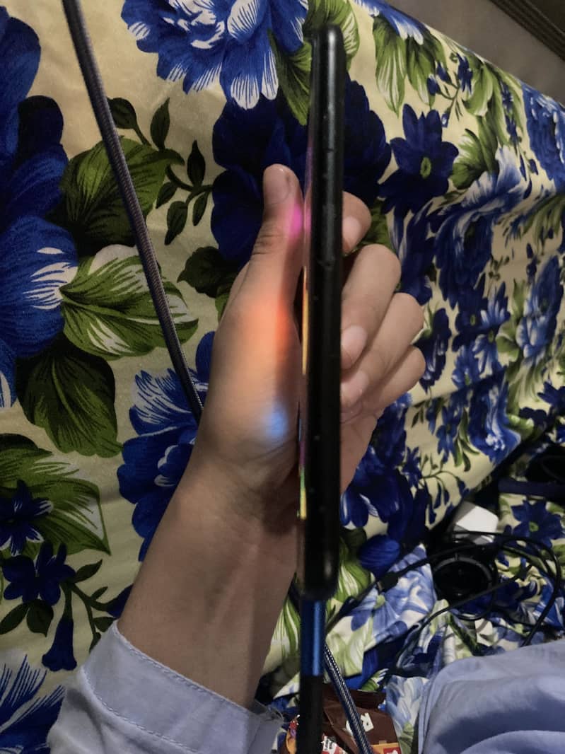 Apple iPhone 7 4