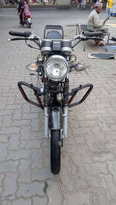 Suzuki gs 150