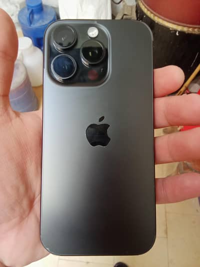 Apple iPhone 16 Pro