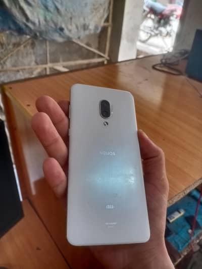 Sharp Aquos Zero 2