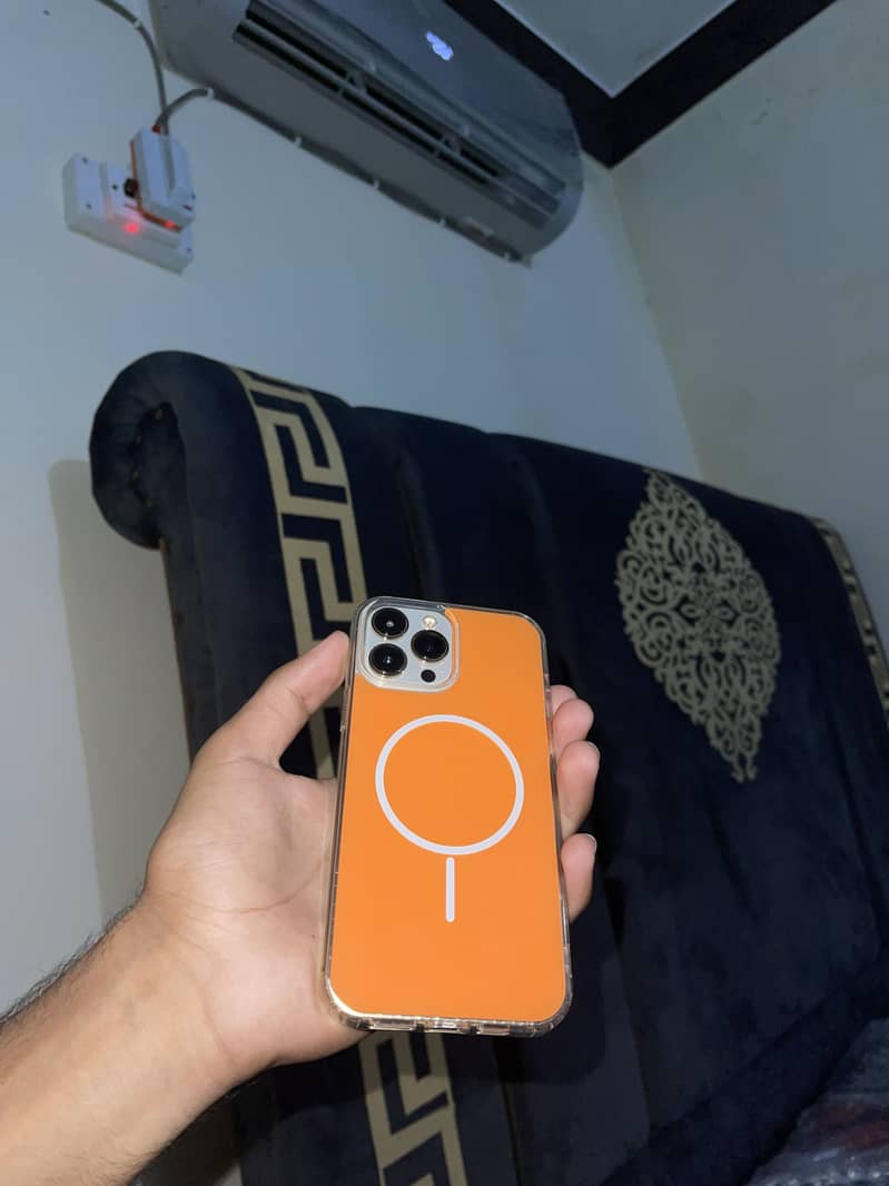 Apple iPhone 13 Pro Max 7
