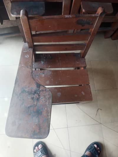School chair for sale good condition