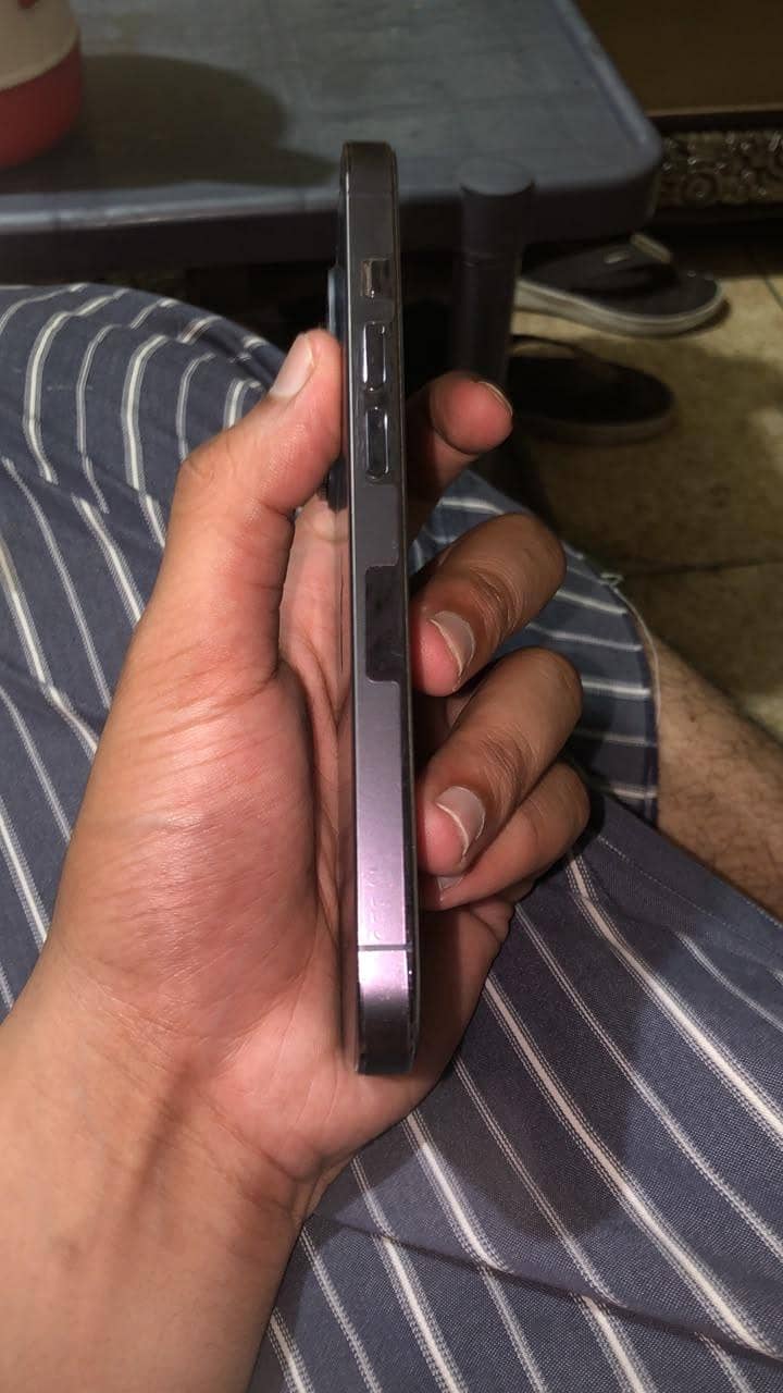 iphone 14 pro 4