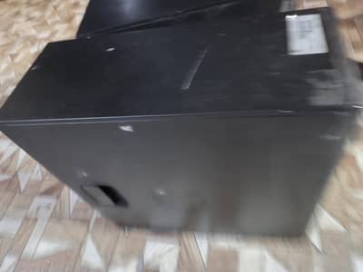 Lcds gaming PC and graphics card exchange and sale urgent