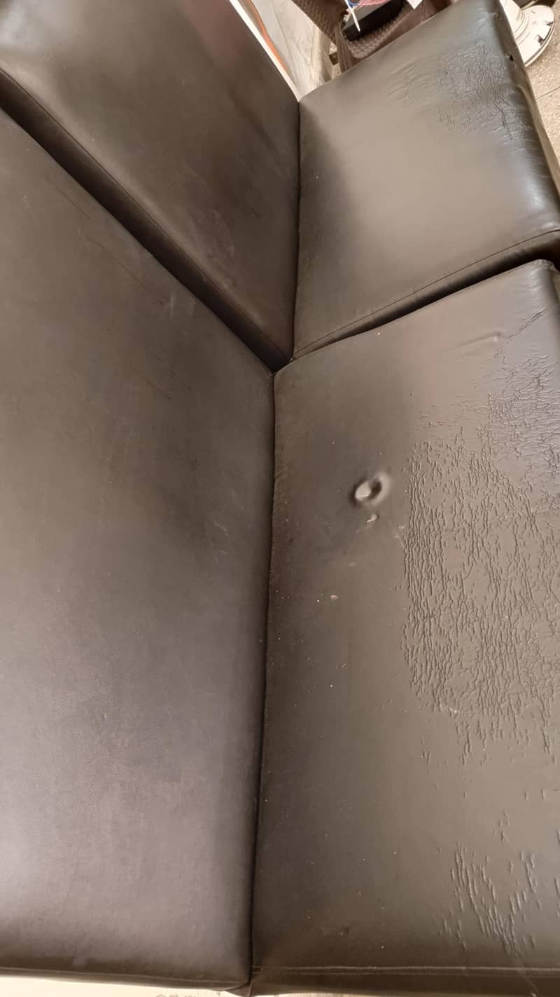 2 seater Sofa 2
