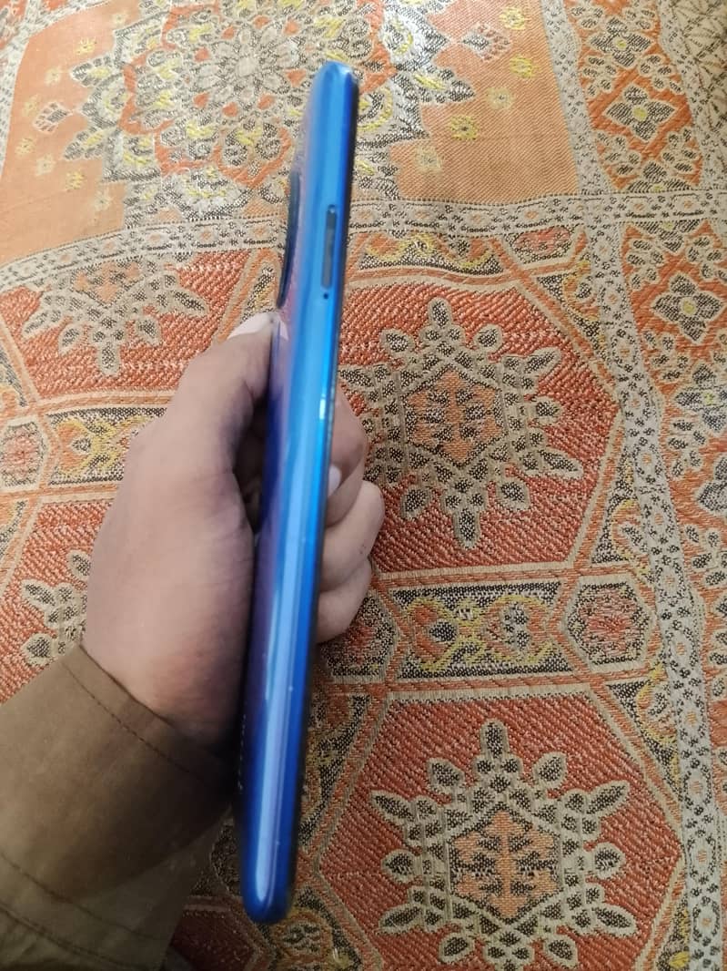 Tecno Spark 6 1