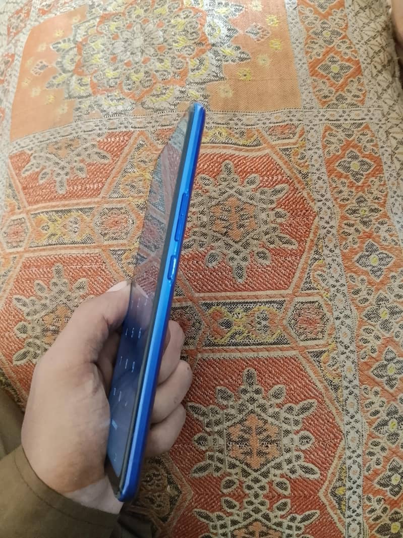 Tecno Spark 6 3