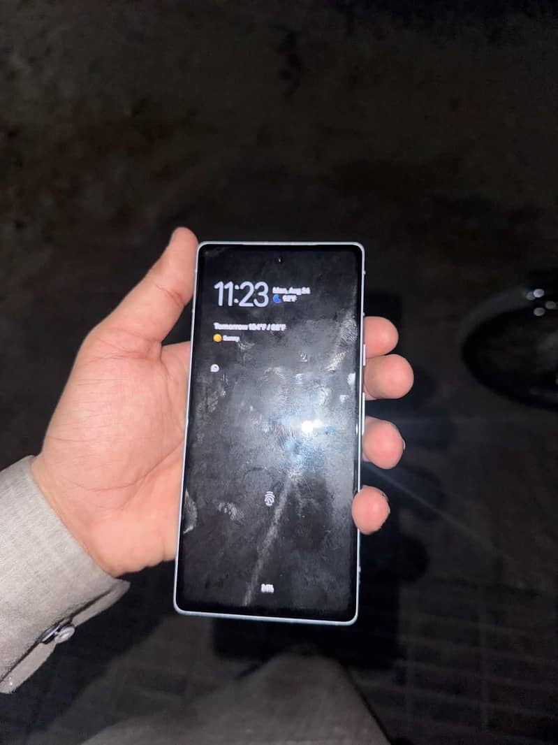 Google Pixel 7a 2