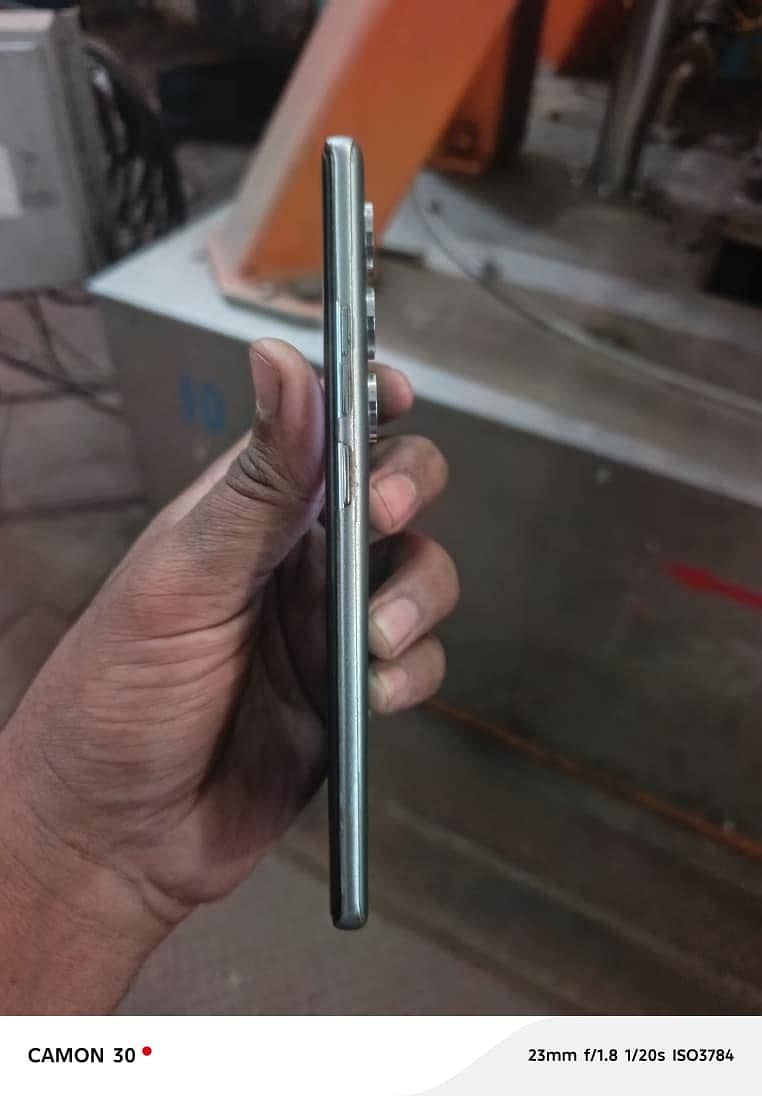 Tecno CAMON 40 Pro 1