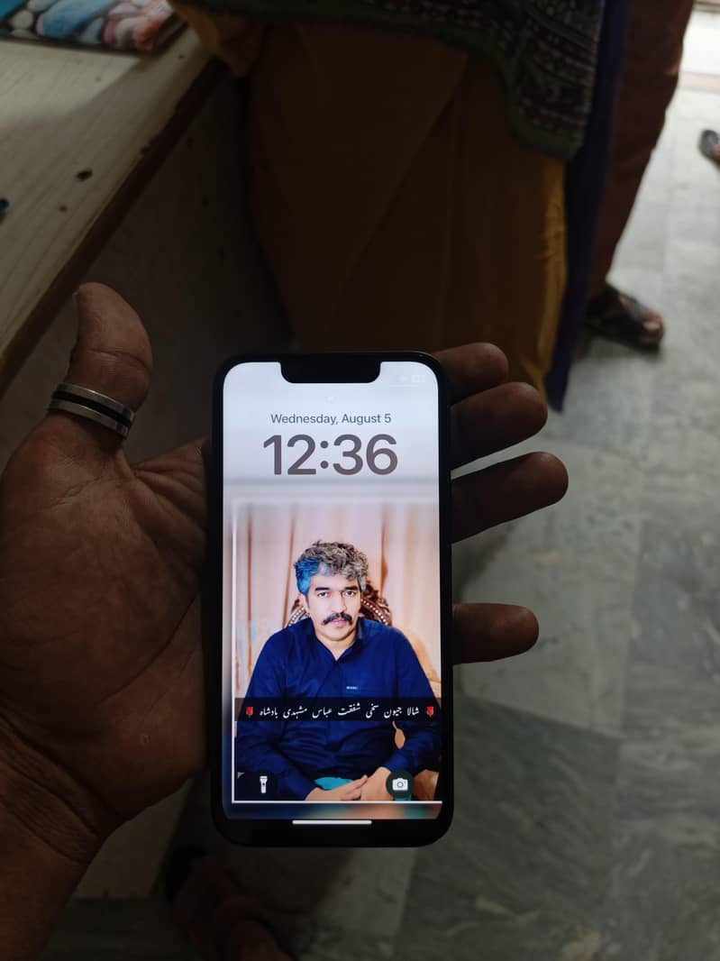 Apple iPhone 13 mini 3