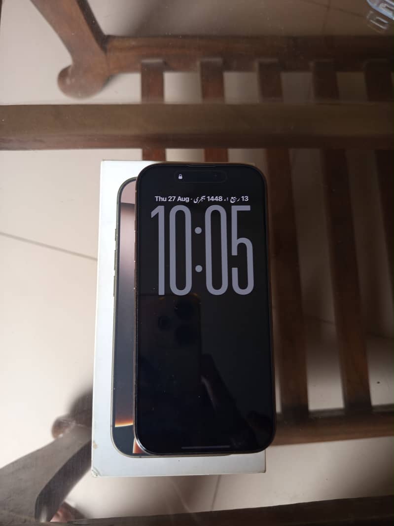 Apple iPhone 16 Pro 2