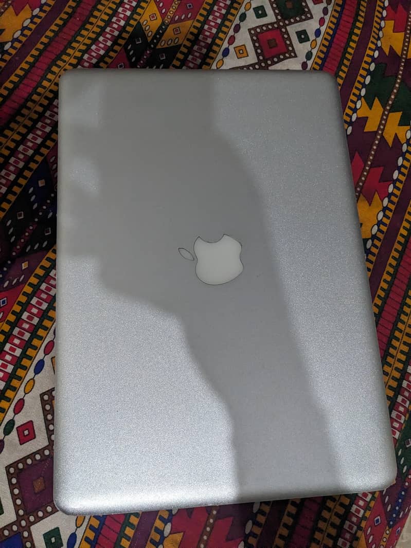 MacBook Pro 2012 0