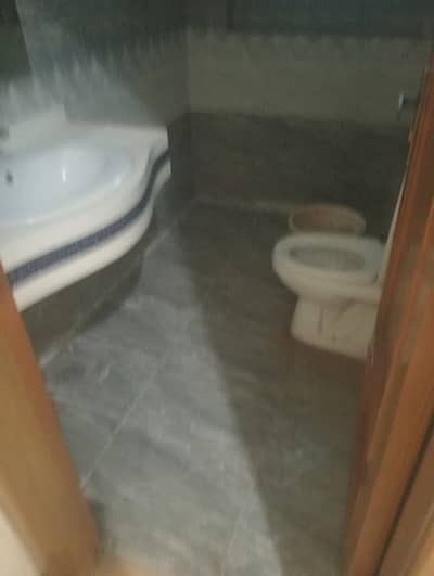 14marla 3beds DD TV lounge kitchen attached baths neat clean like brand new house upper portion for rent in G 13 2 islamabad