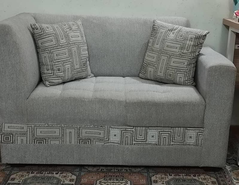 L-shpaed Sofa 2