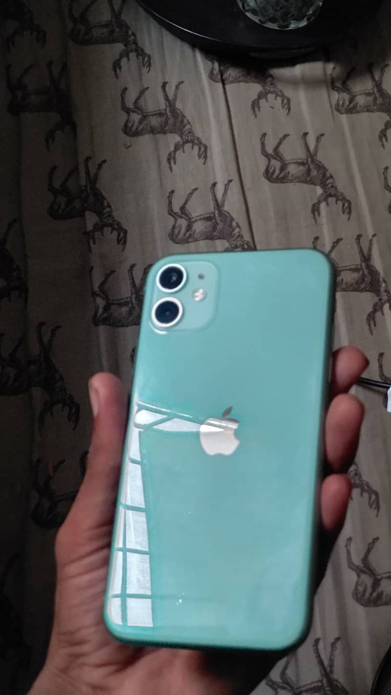 Apple iPhone 11 2