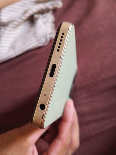 Tecno Spark 20C 03056147206