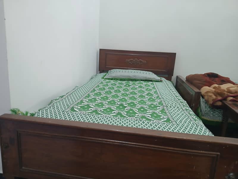 2 single bed good condition 1