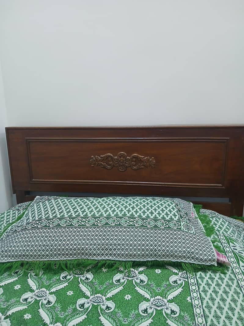2 single bed good condition 2