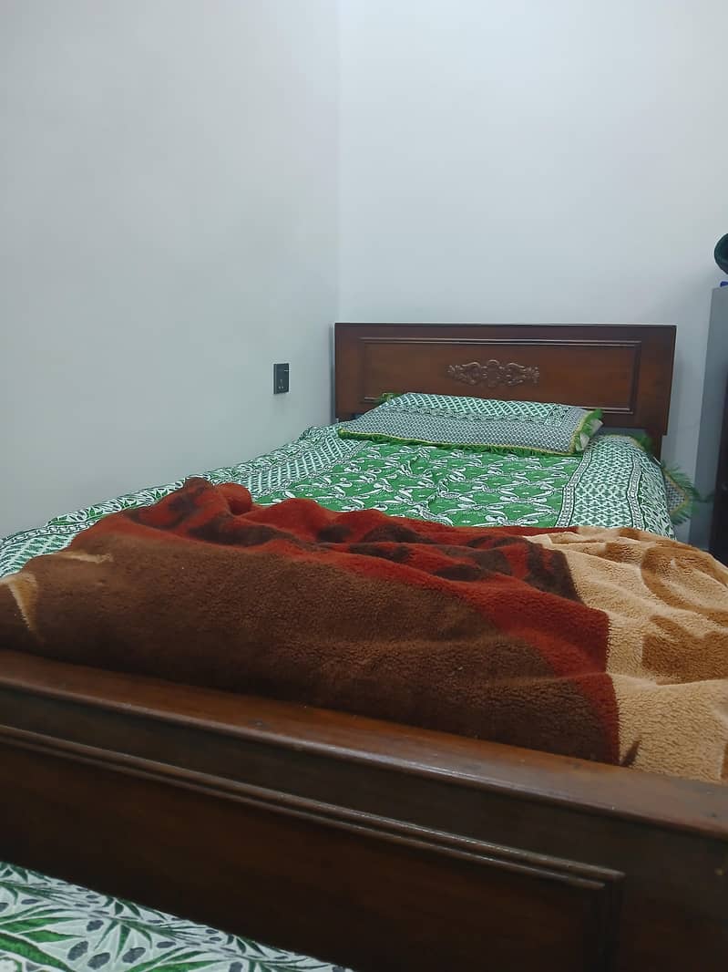2 single bed good condition 3