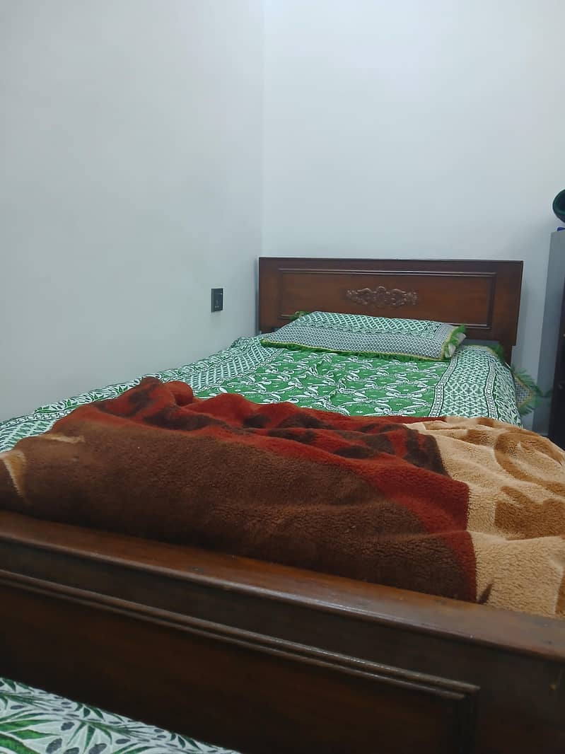 2 single bed good condition 4