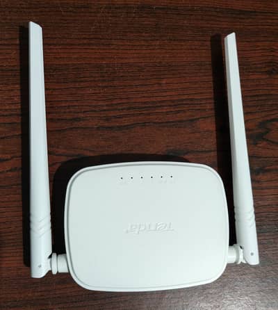 Tenda router