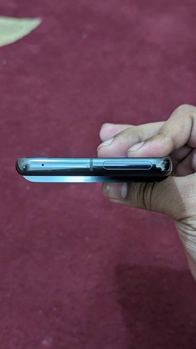 Google Pixel 8 Pro 4