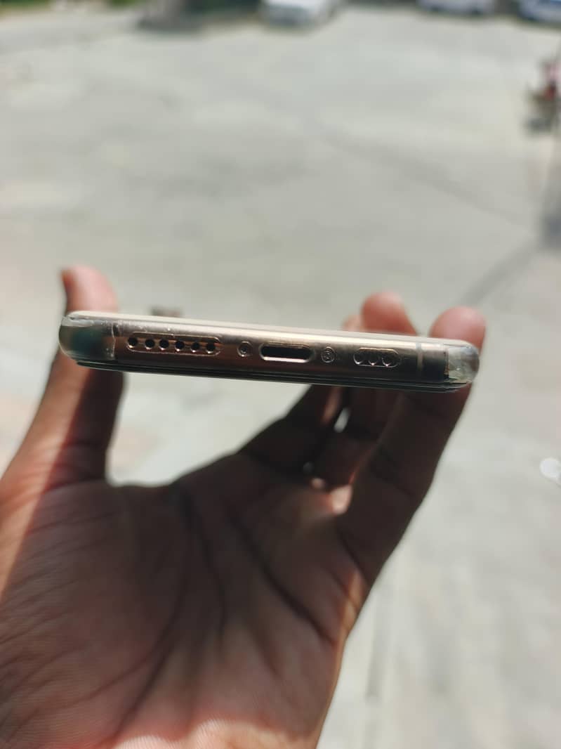 iphone xs 8