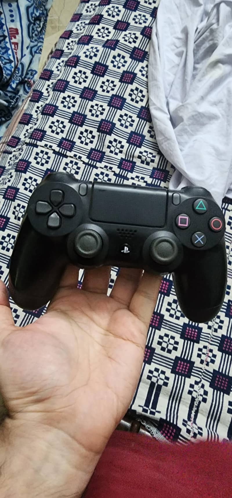 ps4 geniune controller 0