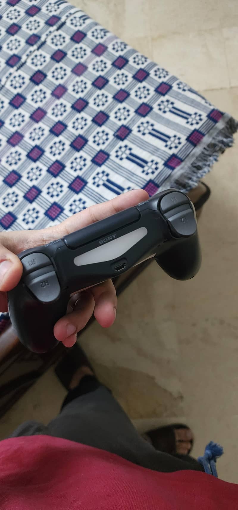 ps4 geniune controller 2