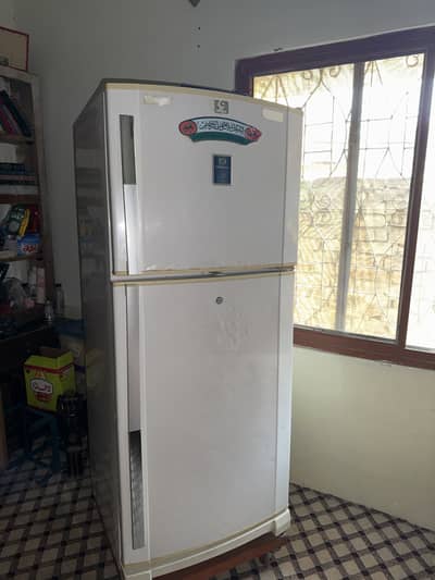  FRIDGE FOR SALE — بہترین موقع!  DAWLANCE