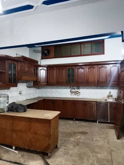 Prime Location 240 Square Yards Lower Portion In Gulistan-e-Jauhar - Block 14 Is Available