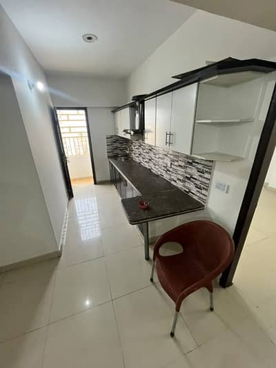 Prime Location Flat Sized 1400 Square Feet Available In Gulistan-e-Jauhar - Block 14